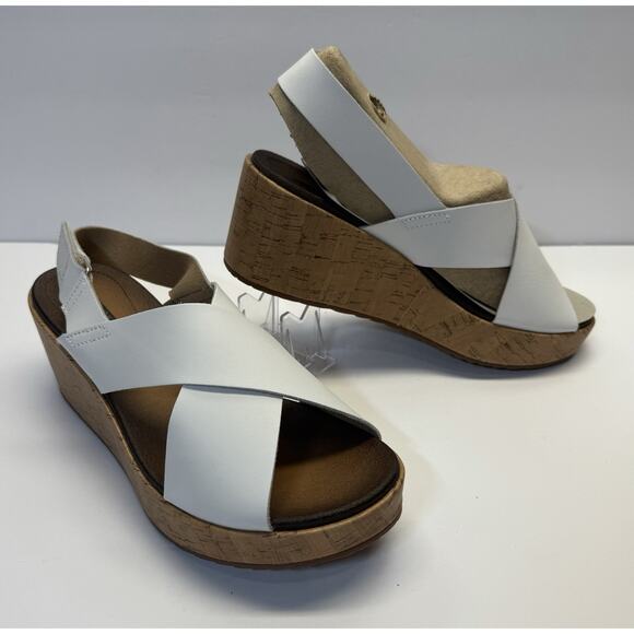 Clarks Shoes - Clark’s Stasha Hale Solid While Wedge Women’s Size 9 W New With Box